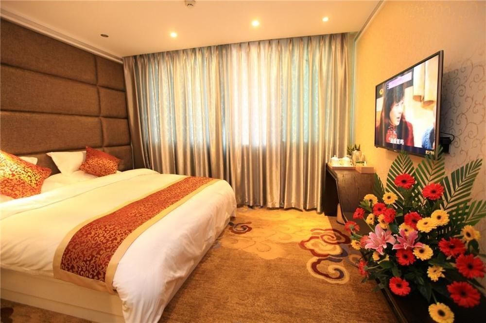 Jiayun Hotel Chengdu Bagian luar foto