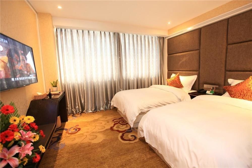 Jiayun Hotel Chengdu Bagian luar foto